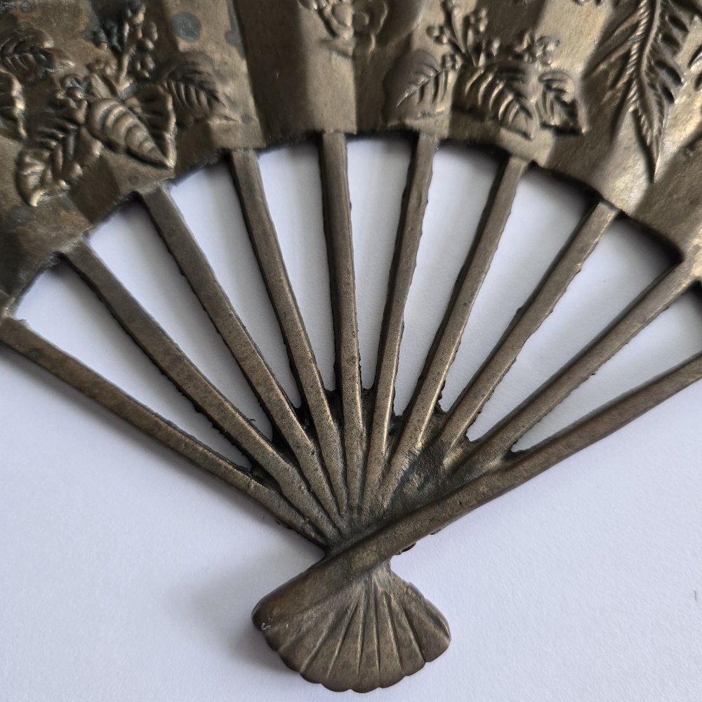 Vintage Enesco Brass Phoenix Fan Wall Decor Chinoiserie Accent - Picture 6 of 7